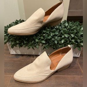 Lucky Brand Cream Leather Snakeskin Slip On Shoes Size 10M